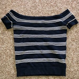 American Eagle off the shoulder top